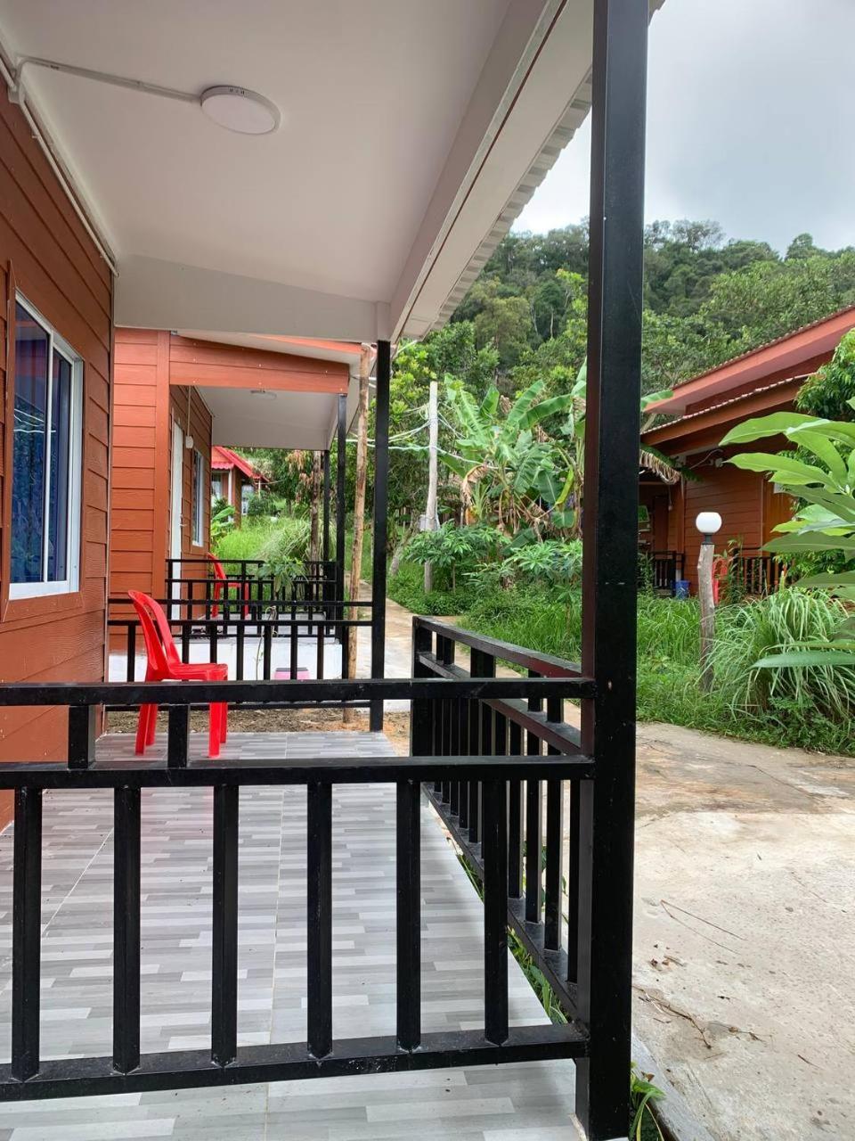 Maloop Cafe Bungalow Kaoh Touch Exterior photo